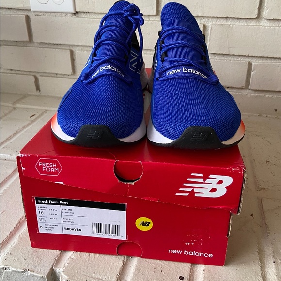 New Balance Royal Blue and White Running Shoes - Picture 3 of 3